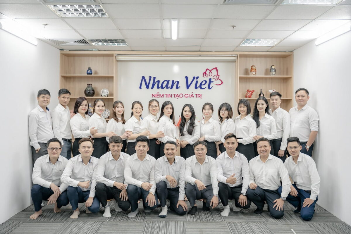 Kỷ niệm sinh nhật lần thứ 12 của Nhân Việt